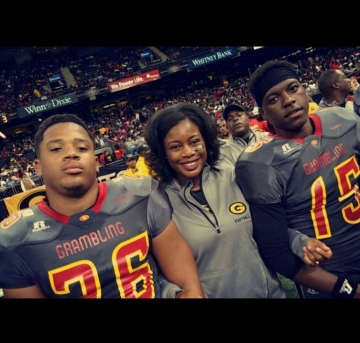 Kierra Rochelle celebrating with the Grambling Tigers!!