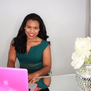 On air Journalist • Lifestyle|Fashion Blogger 
